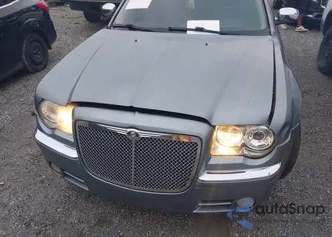 2006 Chrysler 300C из США, поврежденный, VIN 2C3KA63H06H225862